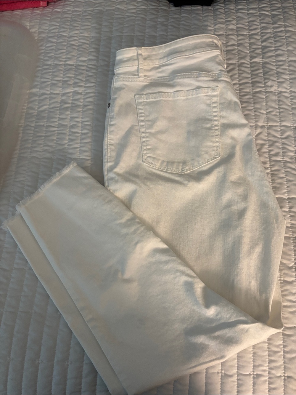 LOFT Women's Skinny Jeans in White - Frayed Hem